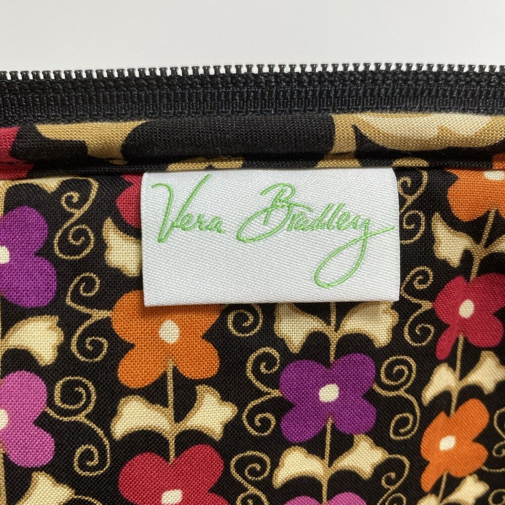 Vera Bradley 17" Laptop Sleeve Suzani Floral Quilted Soft Cotton Zip Top NEW - Picture 10 of 13